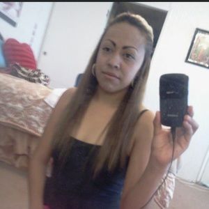 Meet your Posher, Miriam